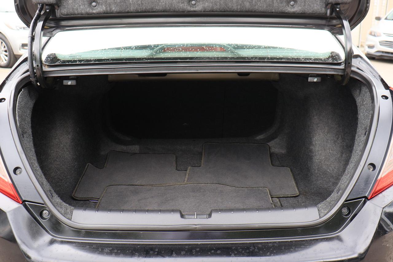 2017 Honda Civic LX | Auto | Cam | CarPlay | AC | 1 Owner & More! Photo