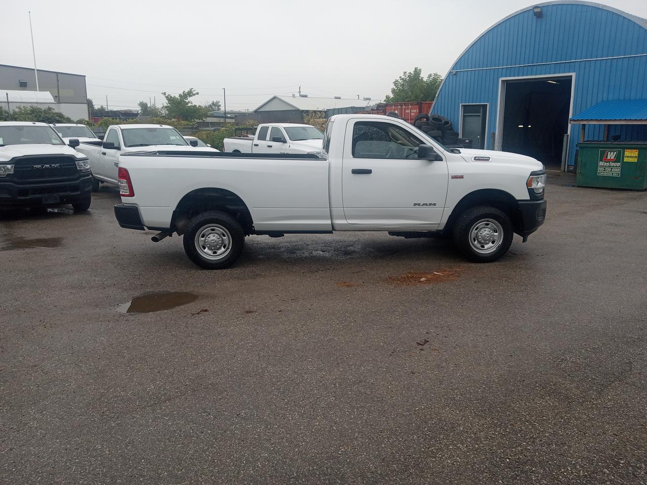 2020 RAM 2500 Tradesman Photo3