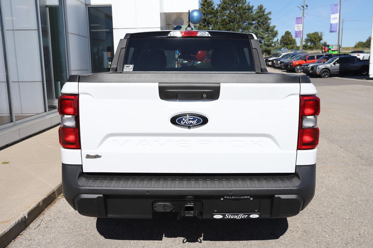 2026 Ford Maverick XLT AWD SuperCrew Photo4