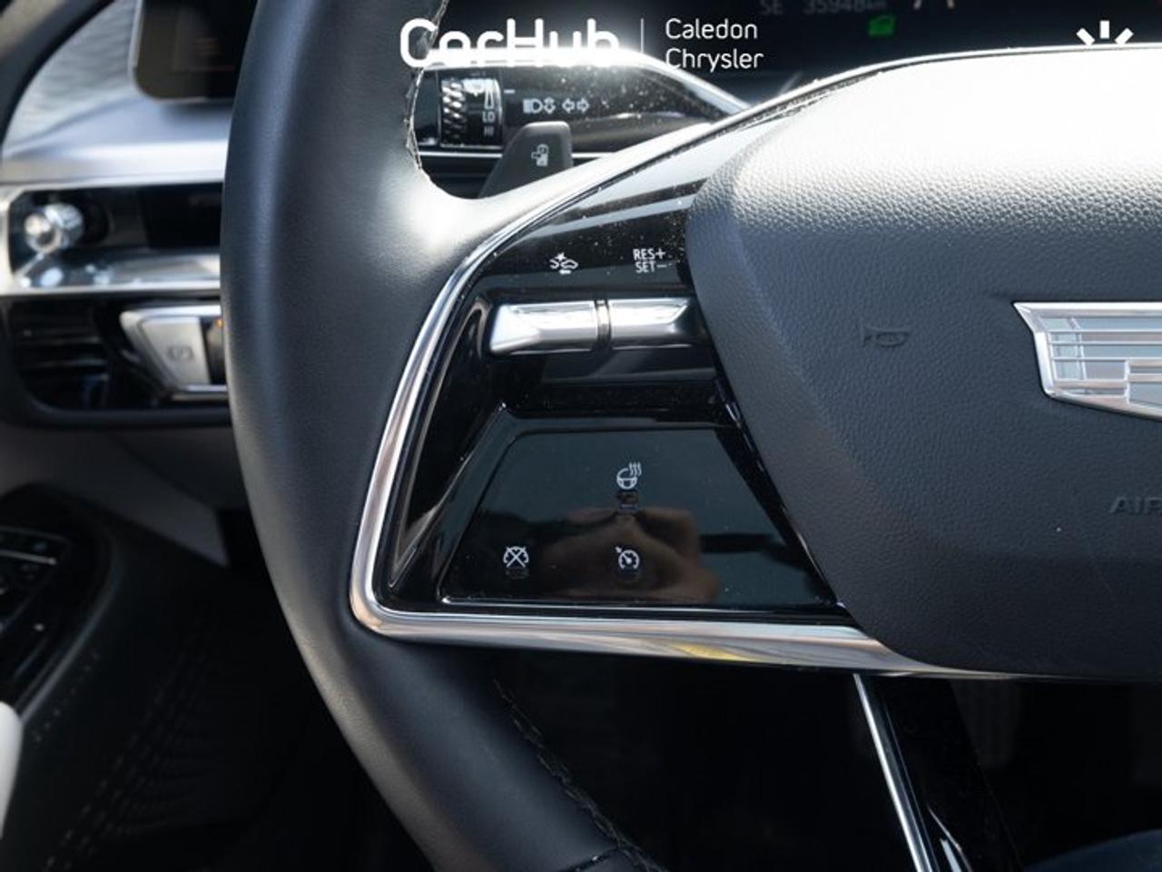 2024 Cadillac LYRIQ Luxury 340HP Electric RWD | Panoramic Roof | Adaptive Cruise Control Photo