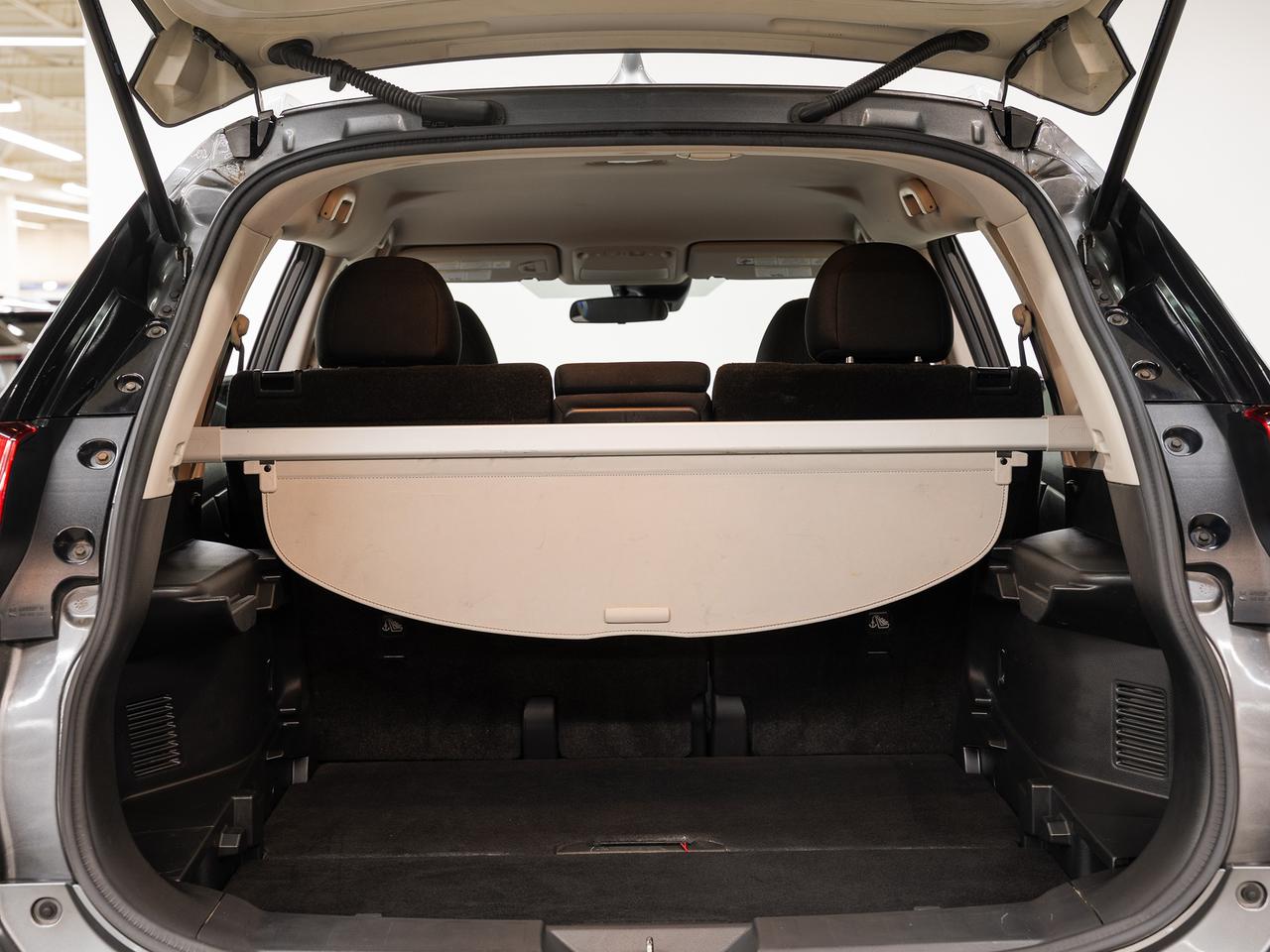 2020 Nissan Rogue SV AWD | Heated Seats | BSM | ACC | CarPlay