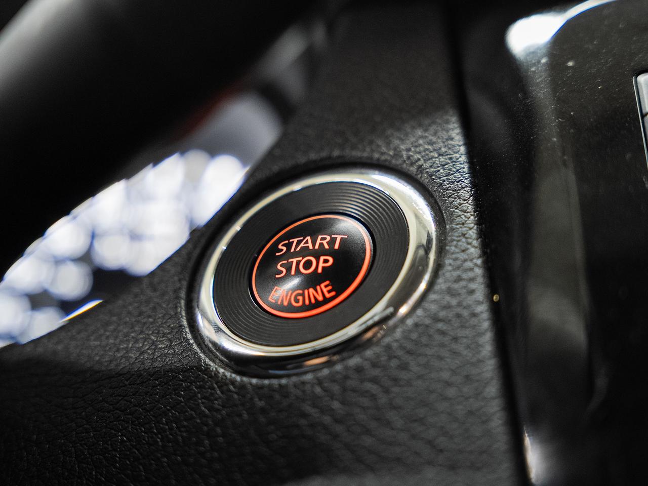 2020 Nissan Rogue SV AWD | Heated Seats | BSM | ACC | CarPlay Photo