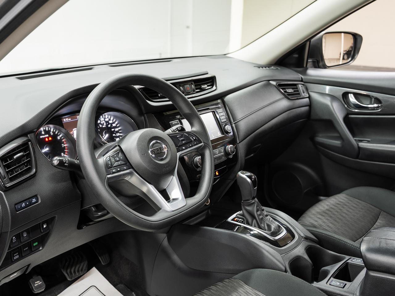 2020 Nissan Rogue SV AWD | Heated Seats | BSM | ACC | CarPlay Photo