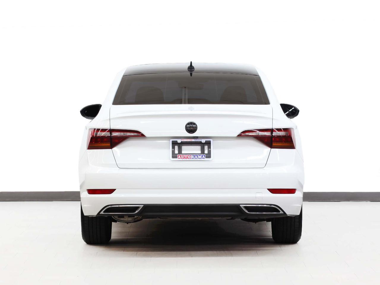 2019 Volkswagen Jetta R-LINE | Sunroof | Leather | BSM | CarPlay