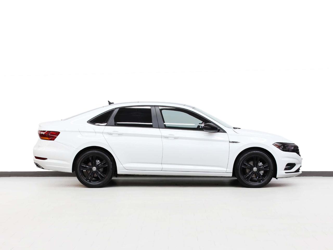 2019 Volkswagen Jetta R-LINE | Sunroof | Leather | BSM | CarPlay