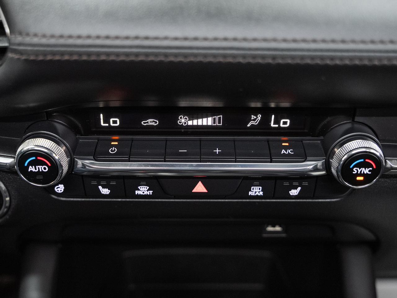 2021 Mazda MAZDA3 GT | Nav | Leather | Sunroof | BSM | ACC | CarPlay Photo
