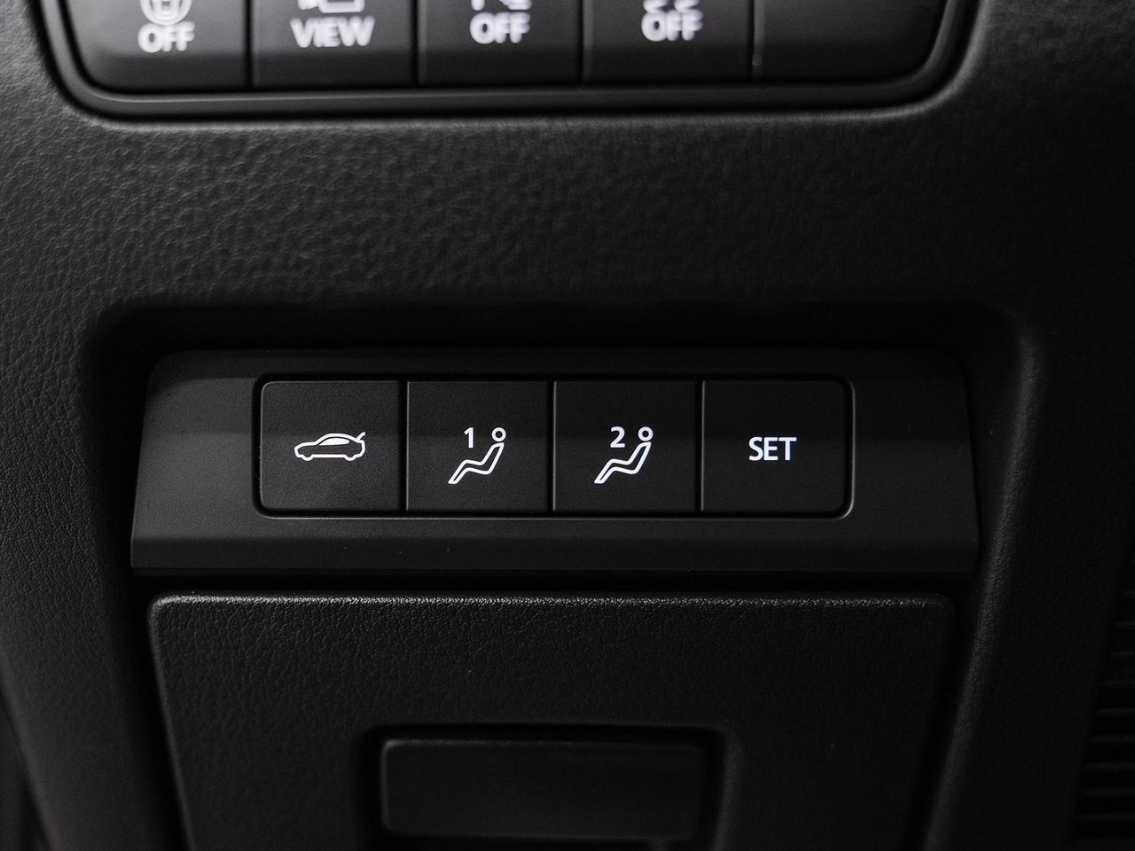 2021 Mazda MAZDA3 GT | Nav | Leather | Sunroof | BSM | ACC | CarPlay Photo