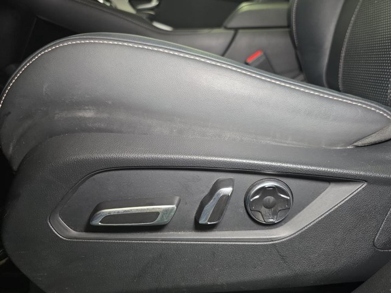 2021 Acura RDX ADVANCE Photo