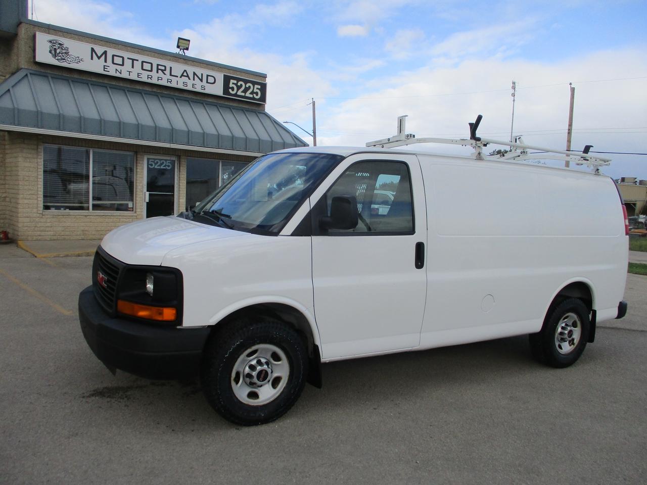 2012 GMC Savana Cargo Van RWD 2500 135" - Photo #1