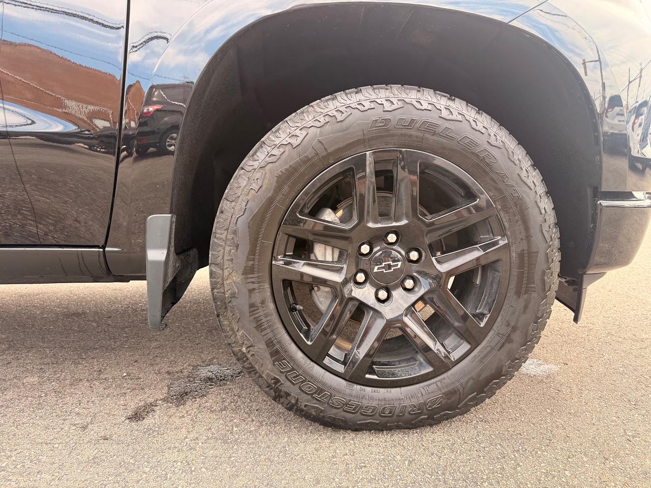 2024 Chevrolet Silverado 1500 4WD Crew Cab 147" RST Photo