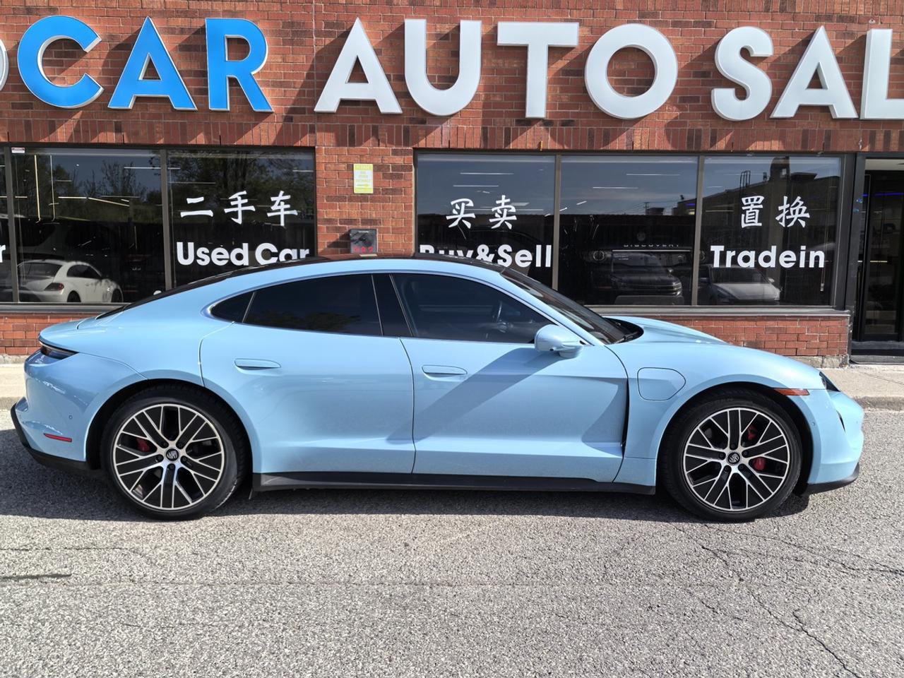 2020 Porsche Taycan Base Photo