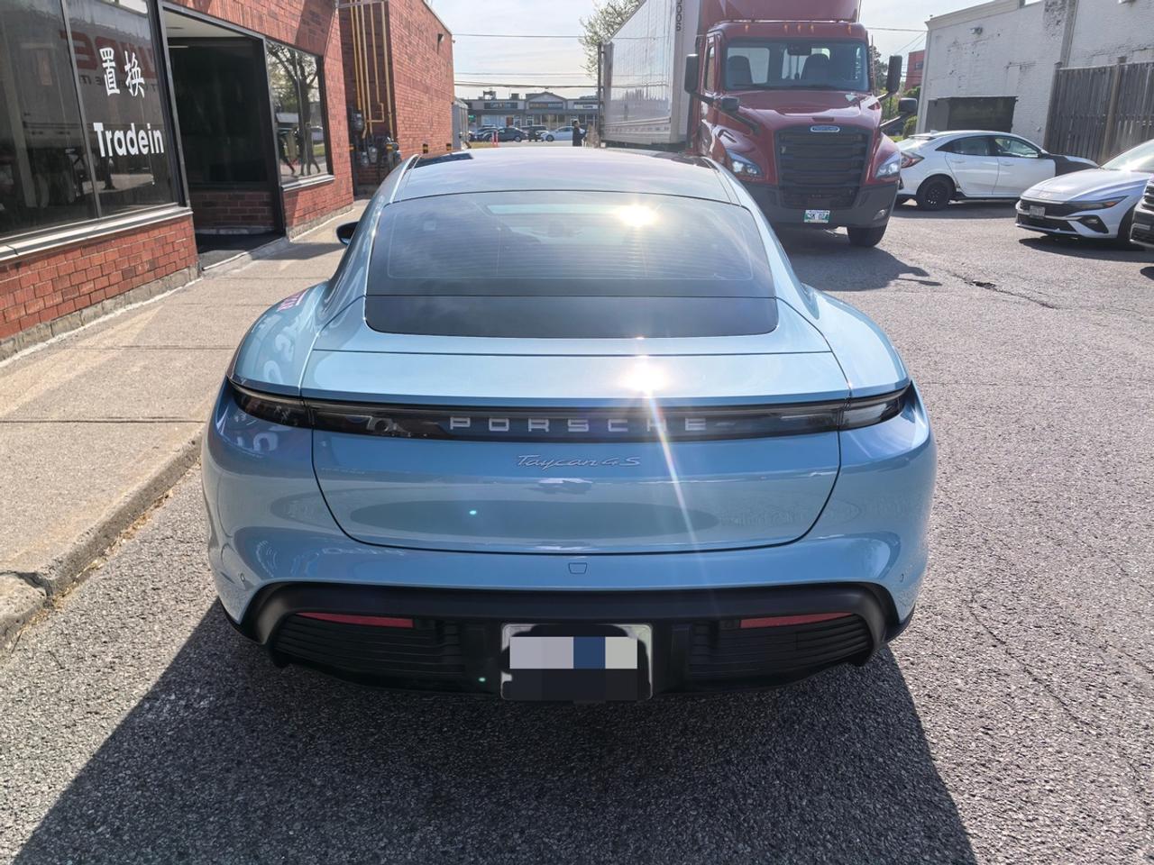 2020 Porsche Taycan Base Photo