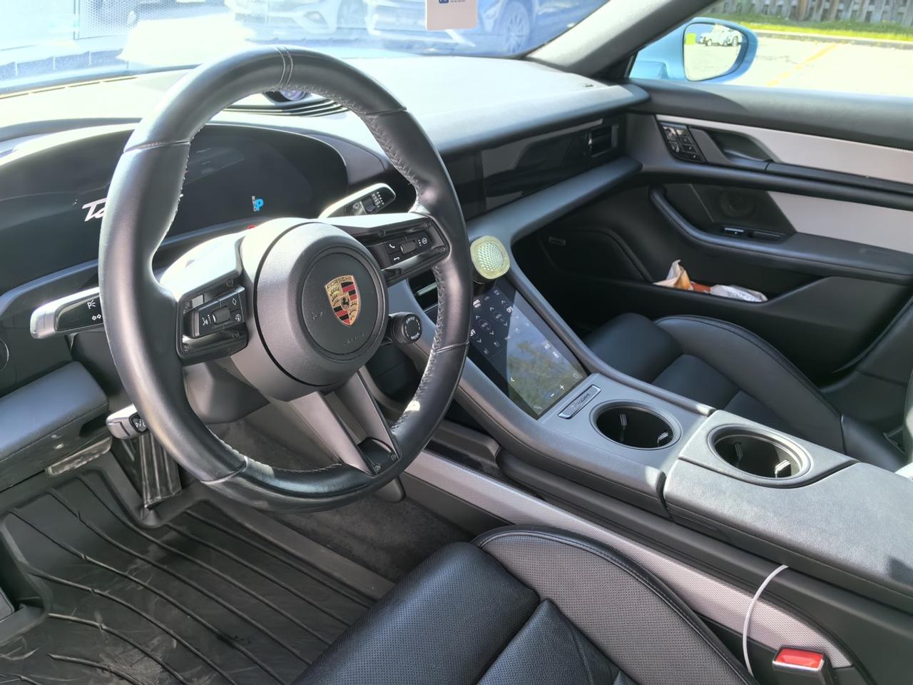 2020 Porsche Taycan Base Photo