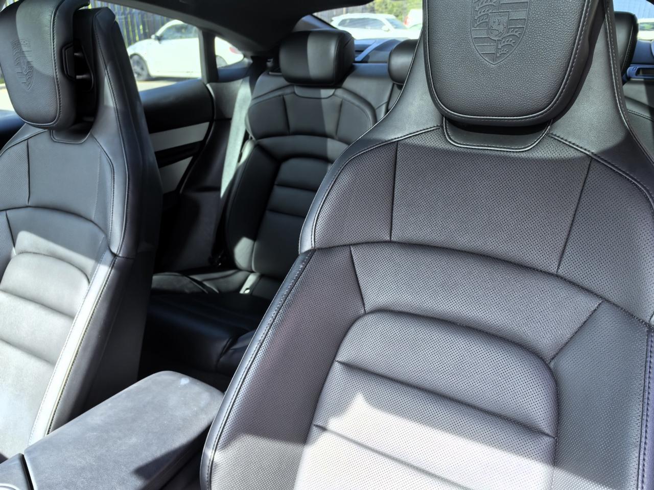 2020 Porsche Taycan Base Photo