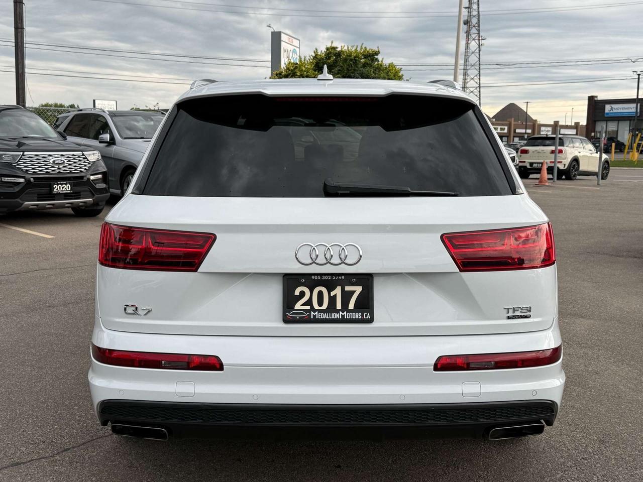 2017 Audi Q7 Technik S-Line  ACCIDENT FREE 1-OWNER 21 RIMS MINT Photo