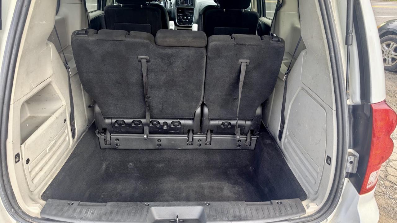 2016 Dodge Grand Caravan SE Photo