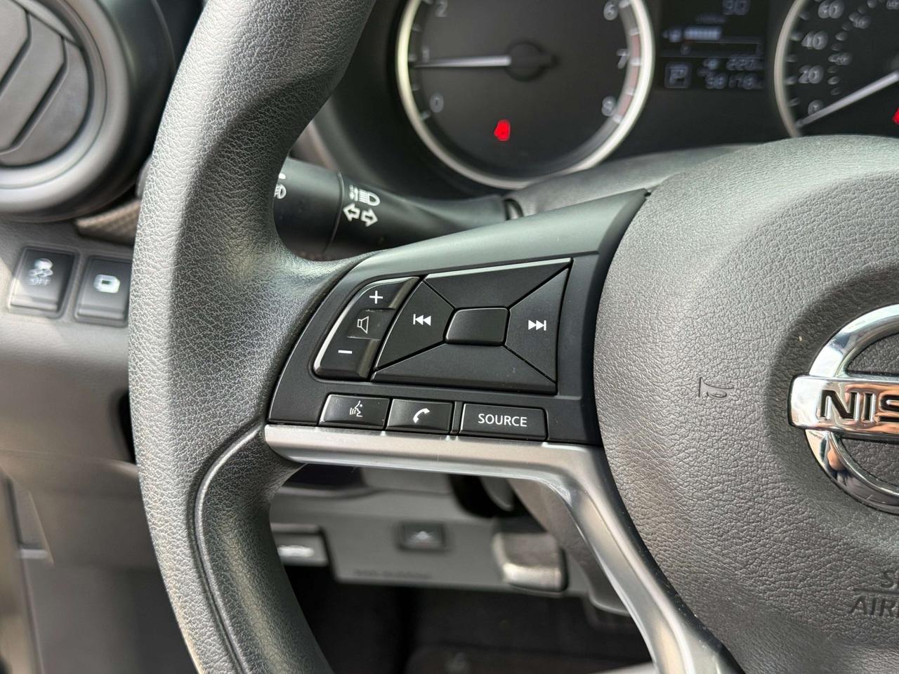 2019 Nissan Kicks S   NO ACCIDENT   ONE OWNER Photo