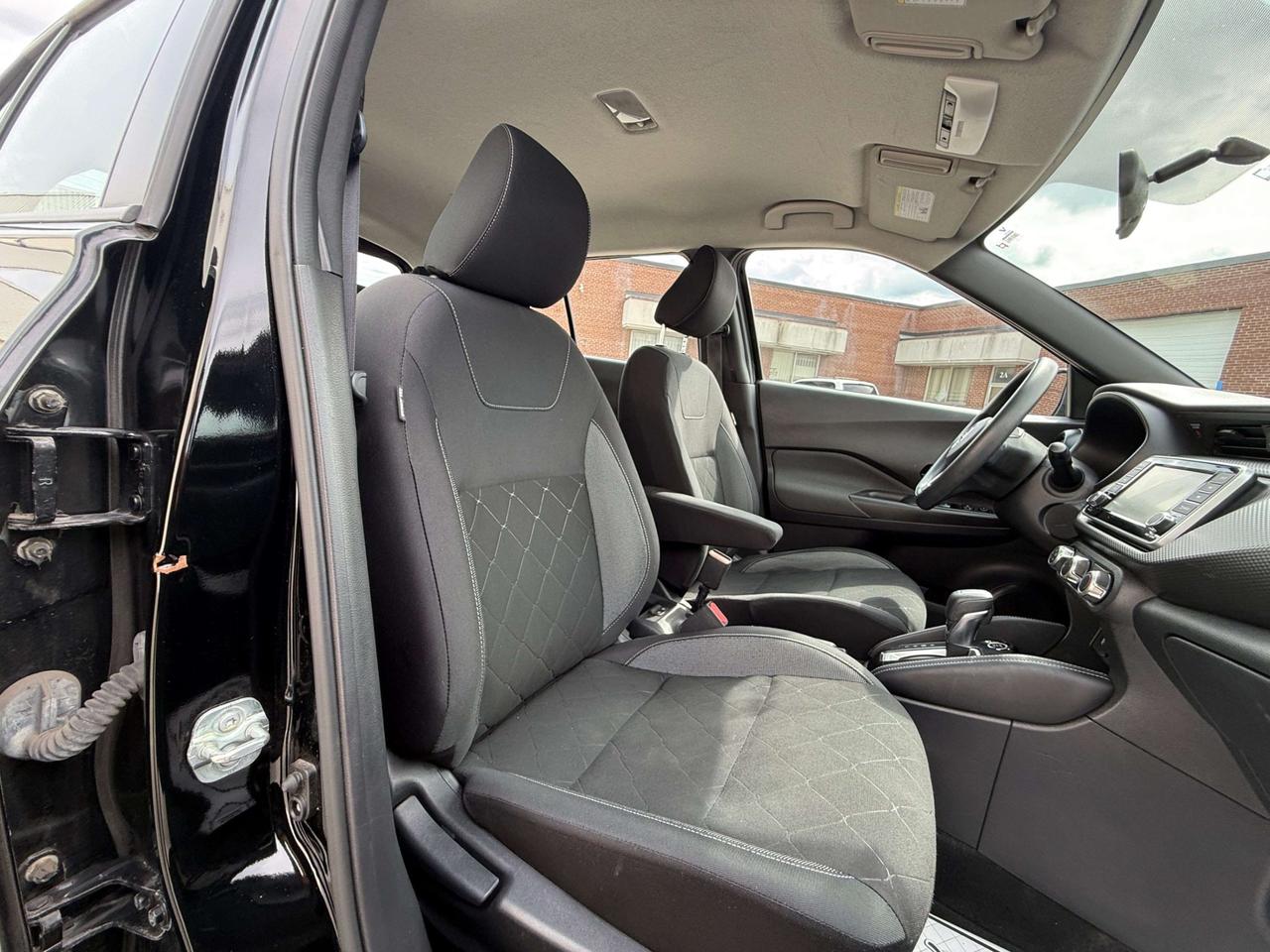 2019 Nissan Kicks S   NO ACCIDENT   ONE OWNER Photo
