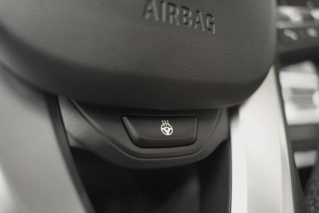 2020 BMW 3 Series 330i Remote Starter Sunroof  Summer & Winter Tire. Photo