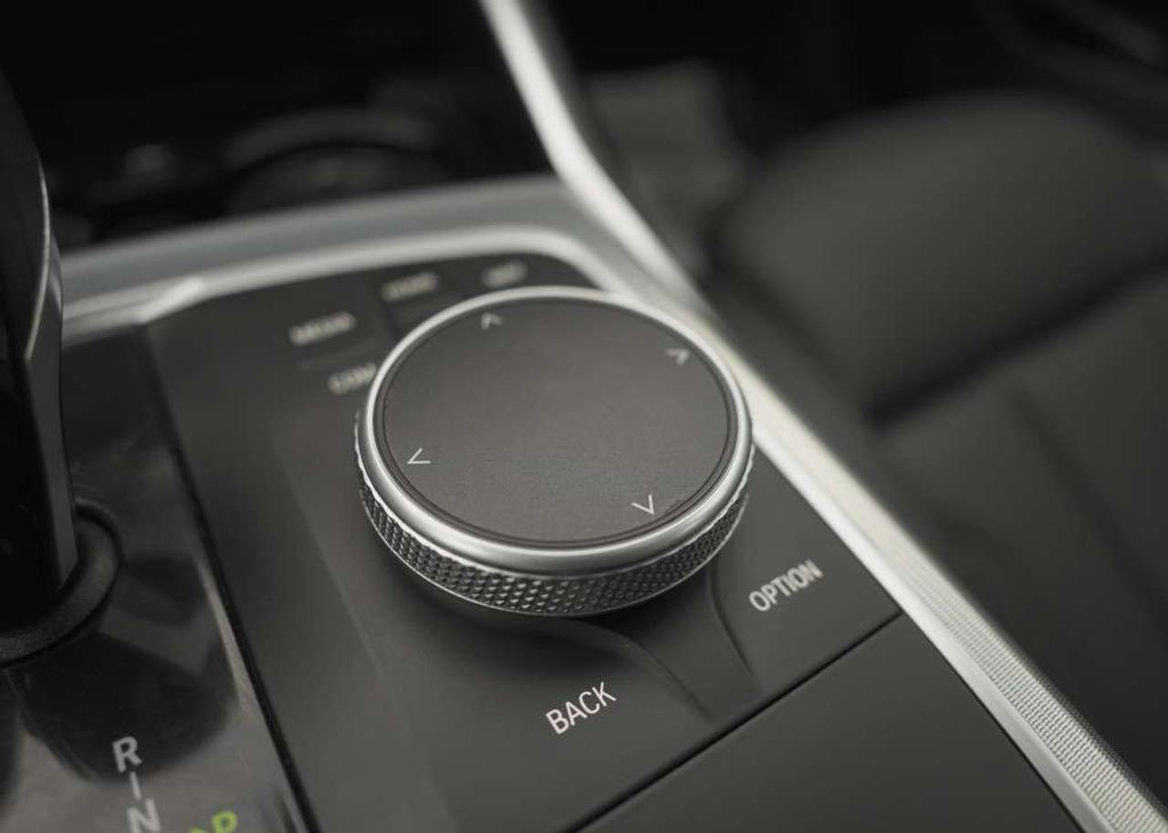2020 BMW 3 Series 330i Remote Starter Sunroof  Summer & Winter Tire. Photo