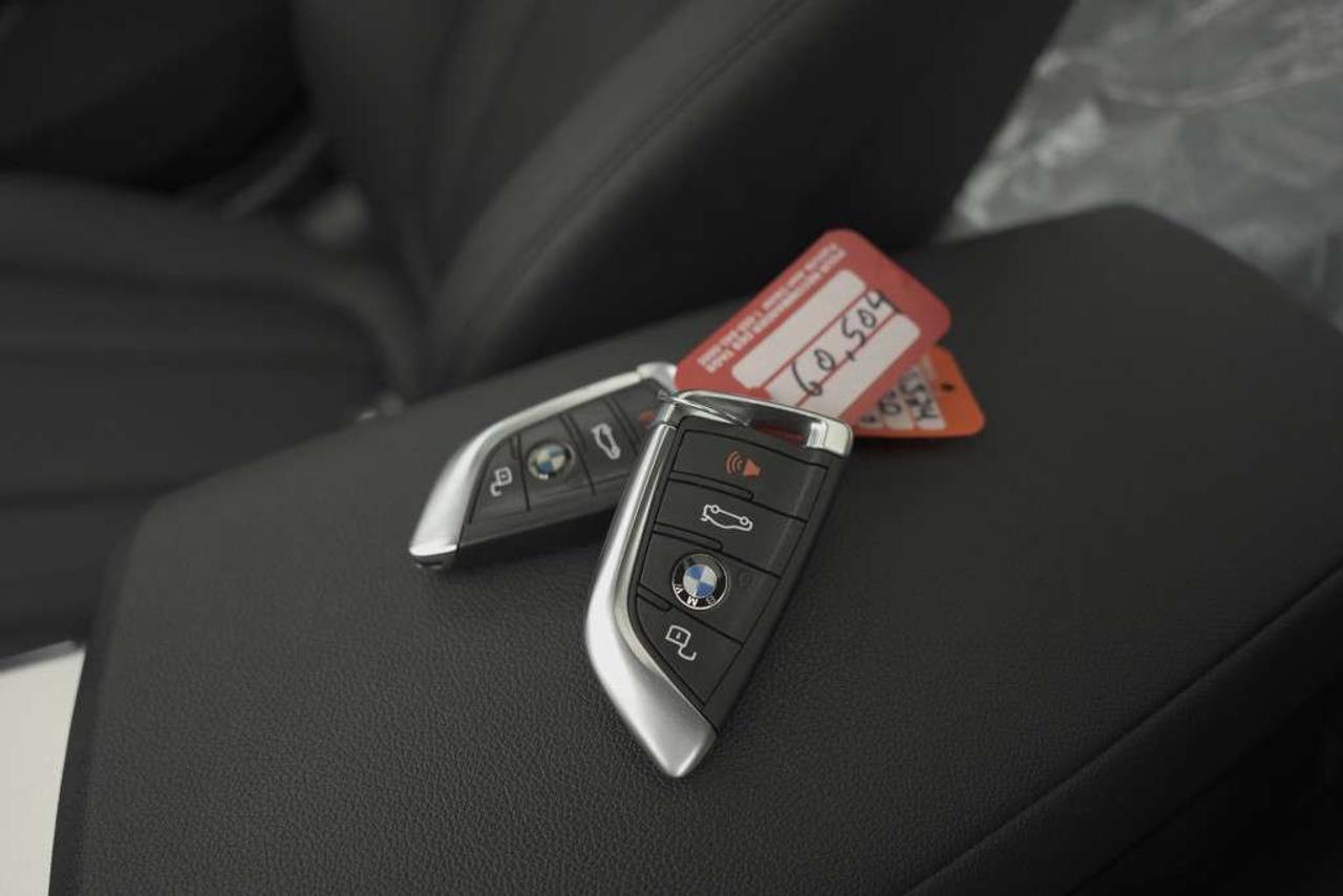 2020 BMW 3 Series 330i Remote Starter Sunroof  Summer & Winter Tire. Photo