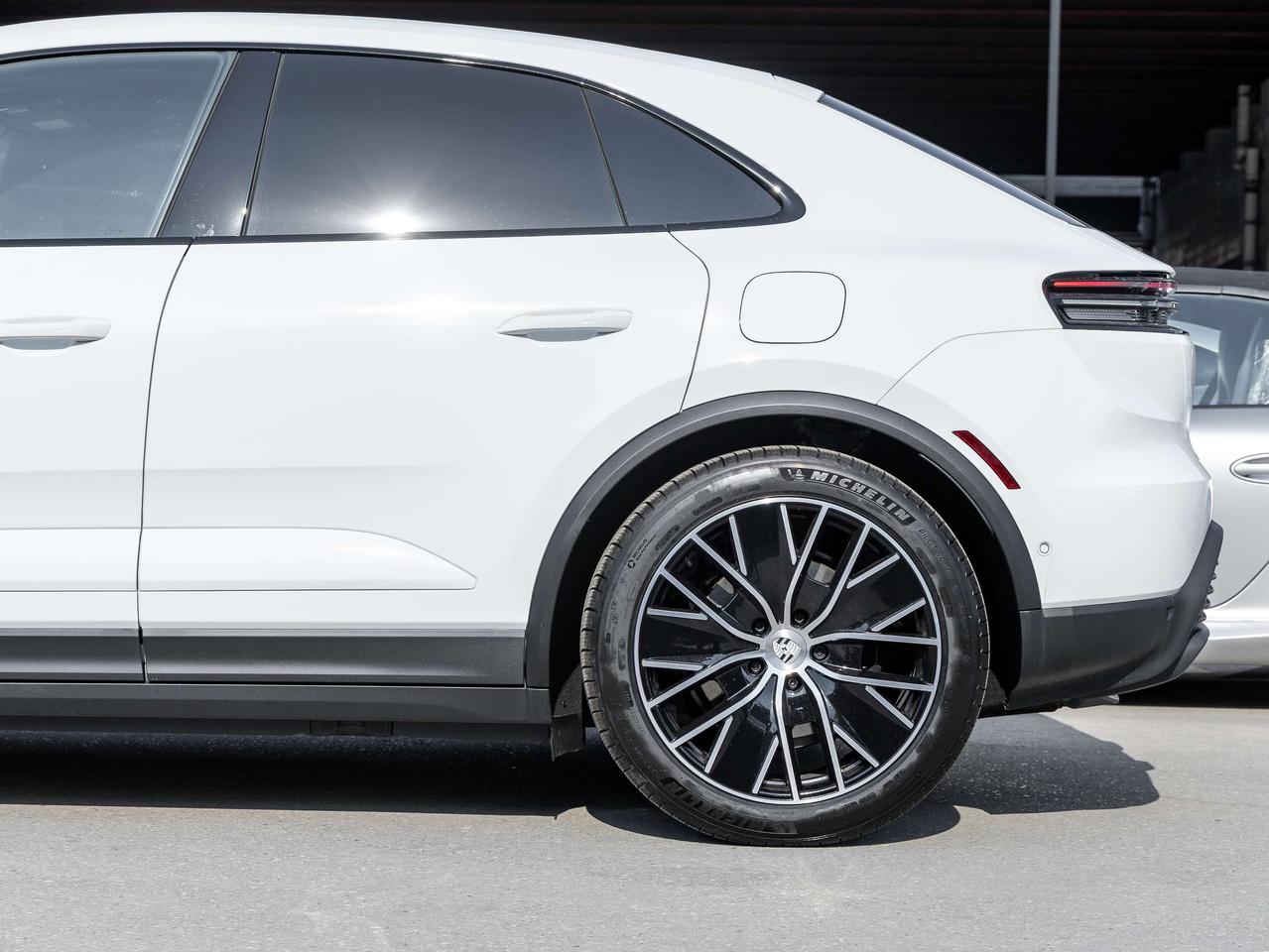 2024 Porsche Macan Electric 4   2YR Porsche Ext. Warranty Included. Photo