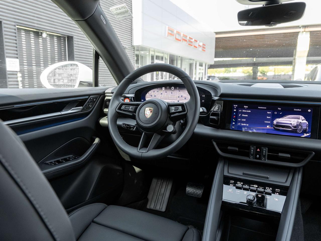 2024 Porsche Macan Electric 4   2YR Porsche Ext. Warranty Included. Photo