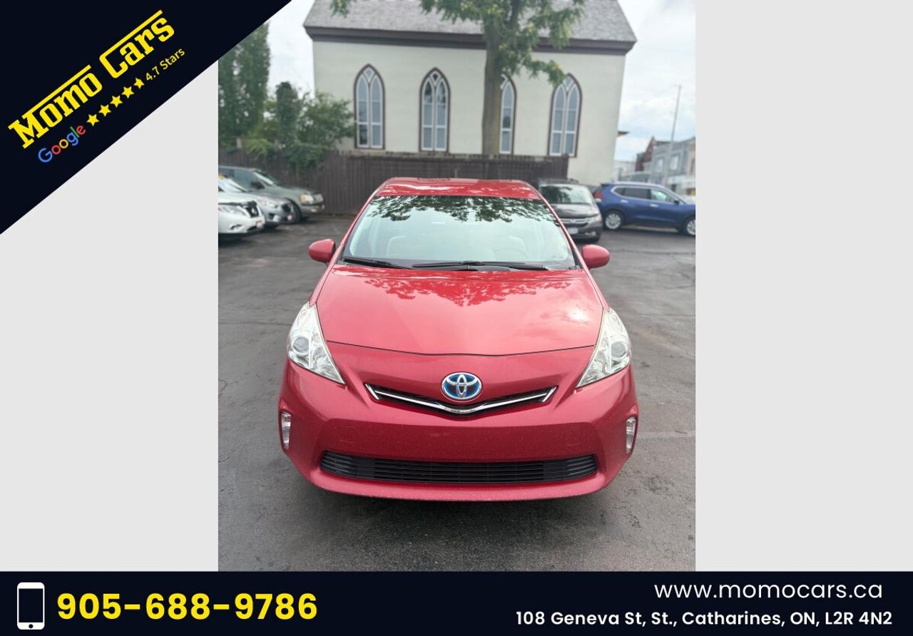 2013 Toyota Prius V Hybrid V Photo