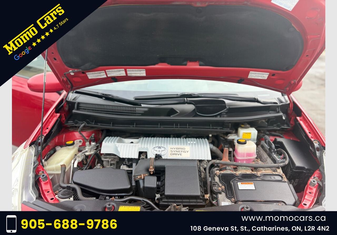 2013 Toyota Prius V Hybrid V Photo