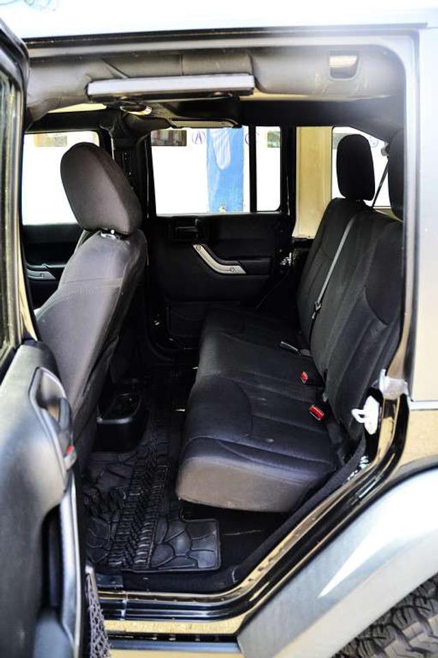 2016 Jeep Wrangler 4WD 4dr Willys Wheeler Photo