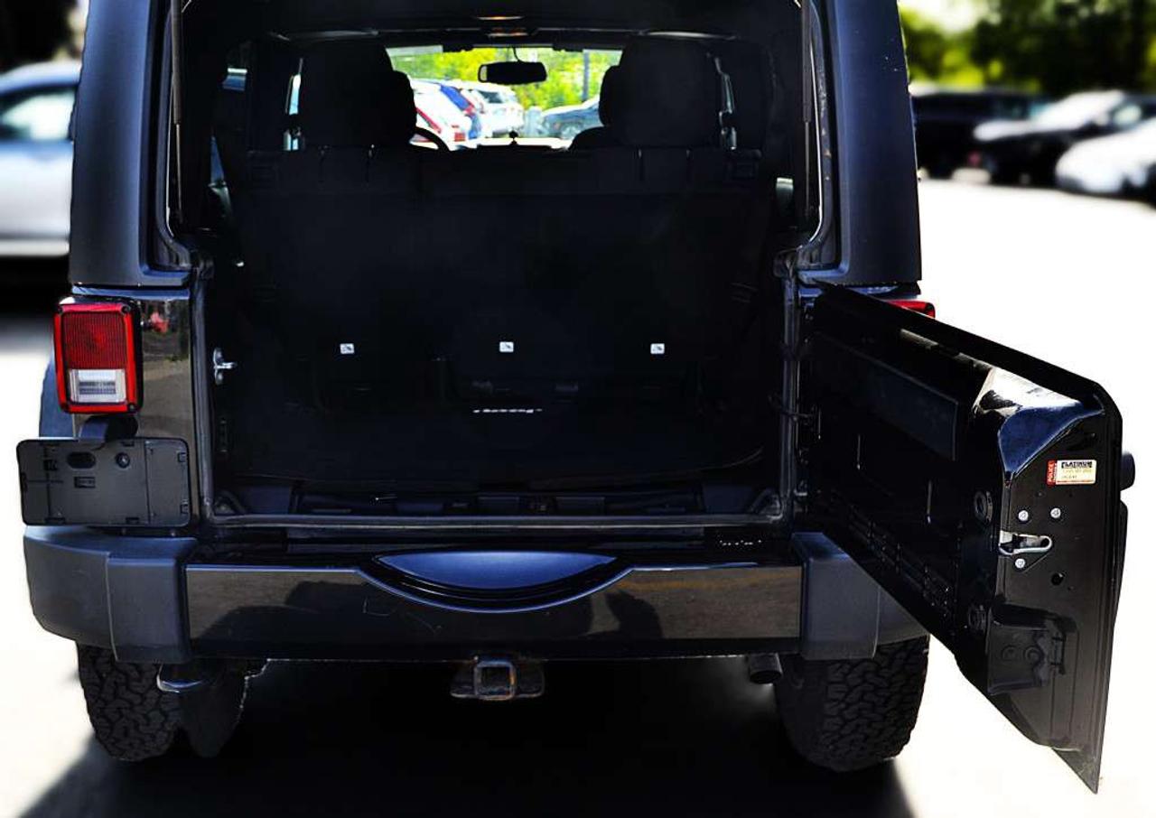 2016 Jeep Wrangler 4WD 4dr Willys Wheeler Photo