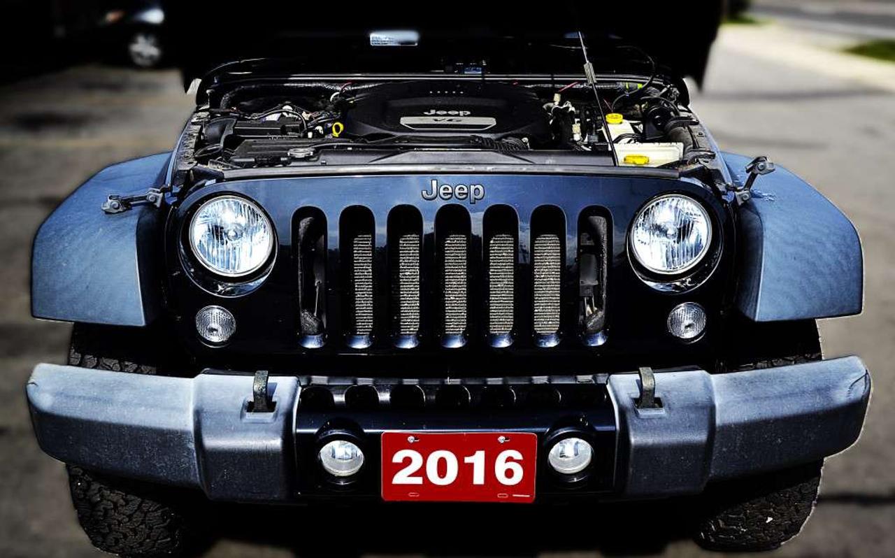 2016 Jeep Wrangler 4WD 4dr Willys Wheeler Photo