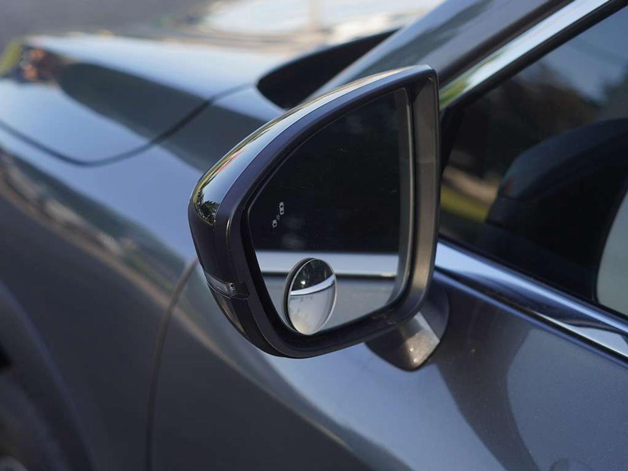 2025 Infiniti QX60 PURE All-wheel Drive Panoramic Sunroof Leather Seats. Photo