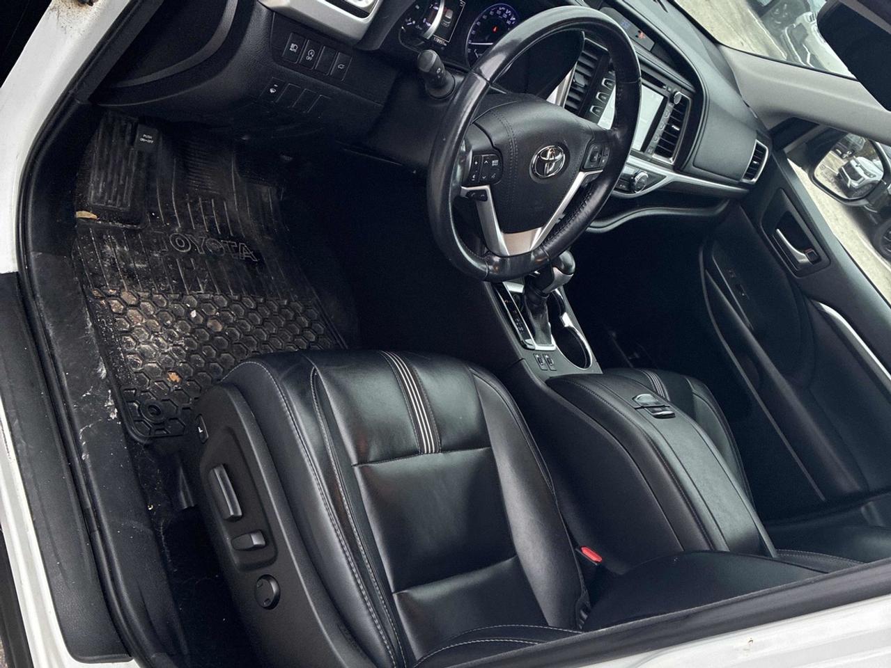 2018 Toyota Highlander XLE Photo