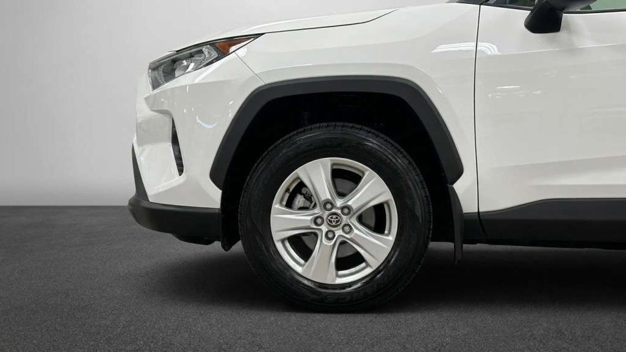 2020 Toyota RAV4 XLE AWD SUNROOF KEYLESS ENTRY Photo