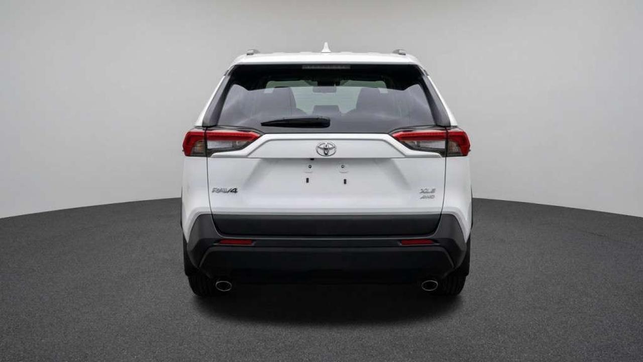 2020 Toyota RAV4 XLE AWD SUNROOF KEYLESS ENTRY Photo