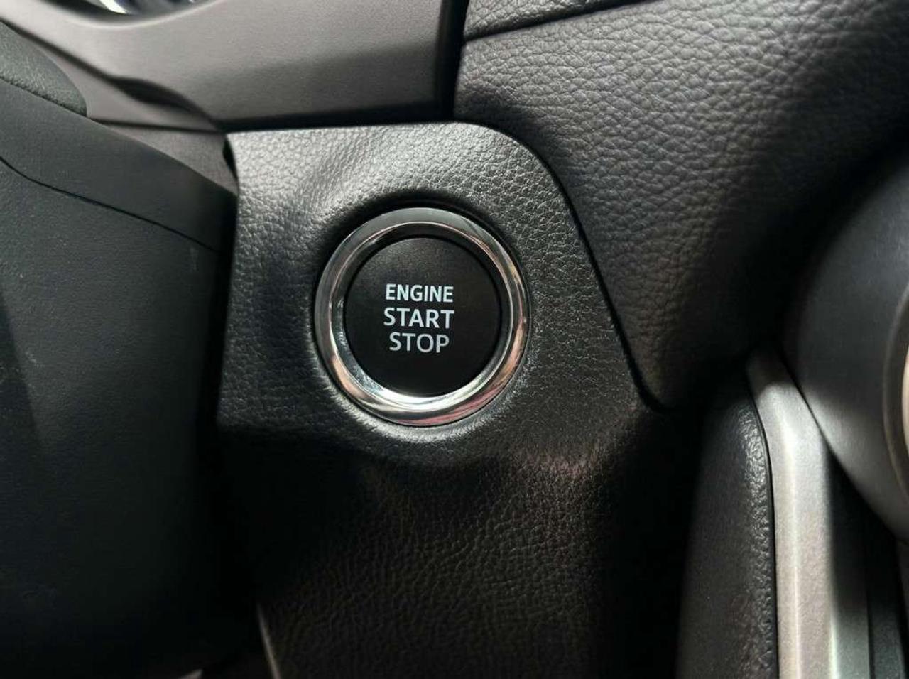 2020 Toyota RAV4 XLE AWD SUNROOF KEYLESS ENTRY Photo