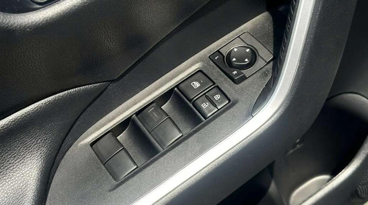 2020 Toyota RAV4 XLE AWD SUNROOF KEYLESS ENTRY Photo