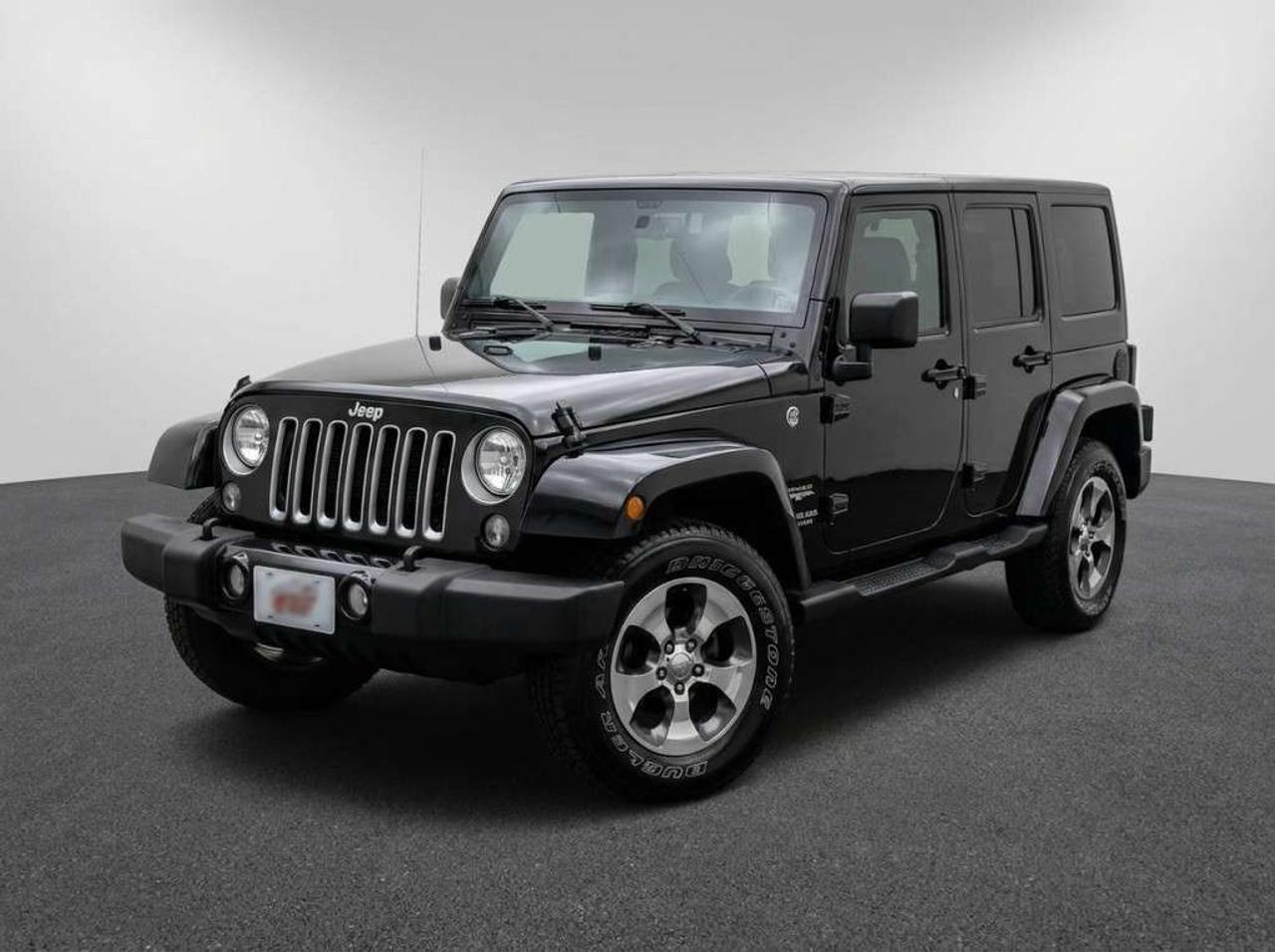 2018 Jeep Wrangler Unlimited Sahara 4dr SUV 4WD (3.6L 6cyl 6M) Photo