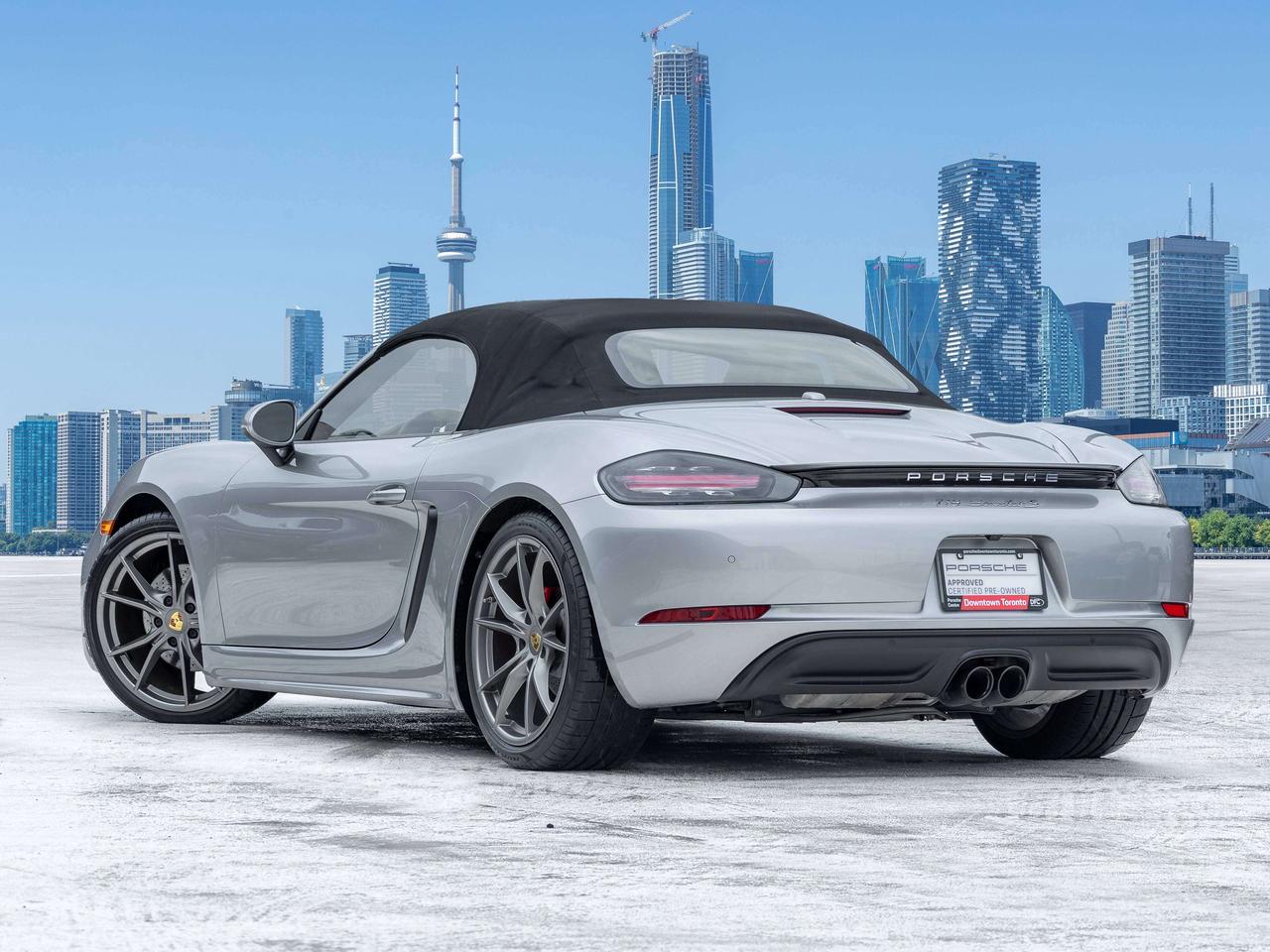 2017 Porsche 718 Boxster S Photo2