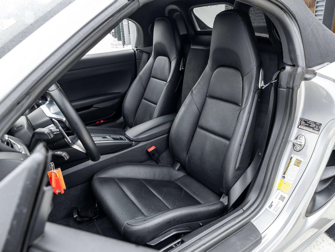 2017 Porsche 718 Boxster S Photo