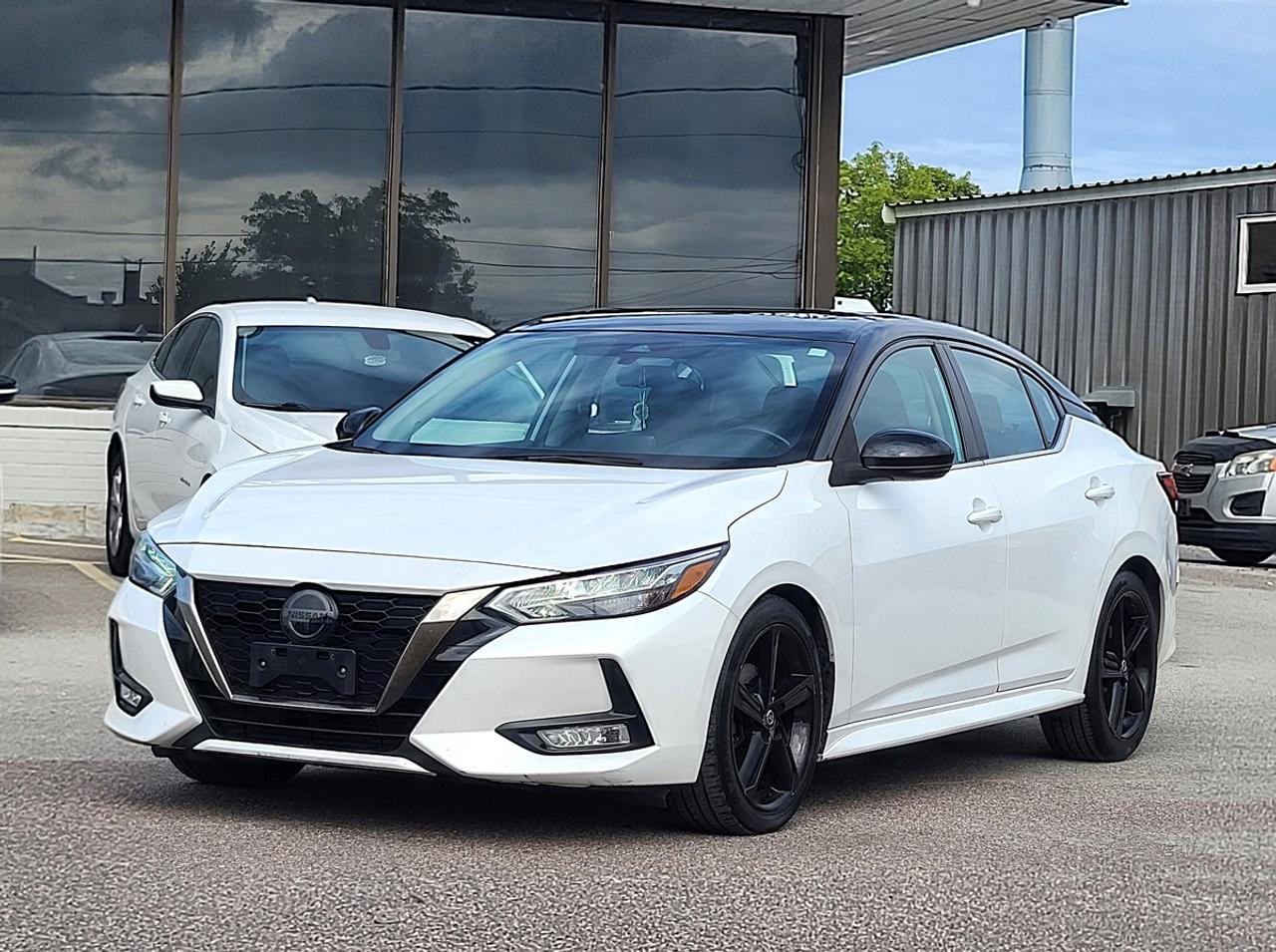 2022 Nissan Sentra SR Photo0