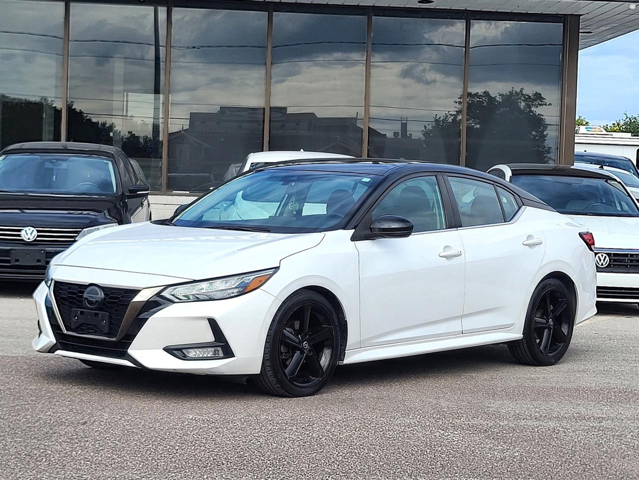 2022 Nissan Sentra SR Photo5