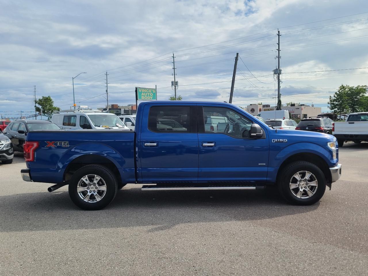 2017 Ford F-150 XLT Photo