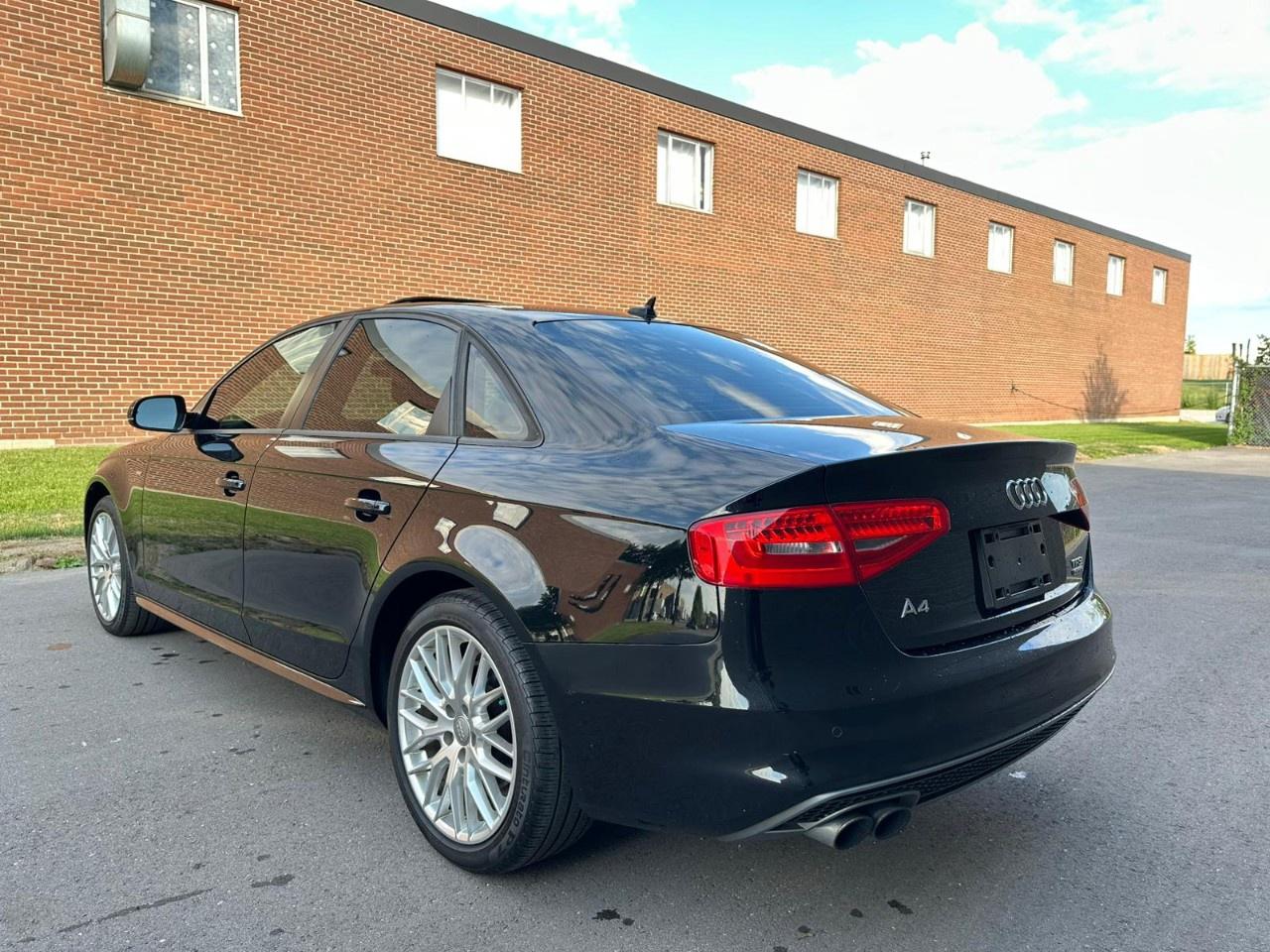 2016 Audi A4 4dr Sdn Auto Komfort plus quattro Photo