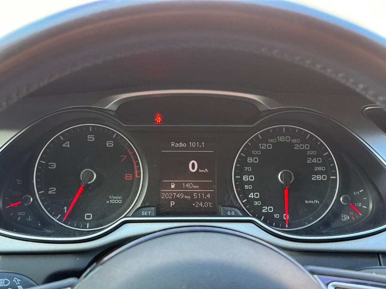 2016 Audi A4 4dr Sdn Auto Komfort plus quattro Photo