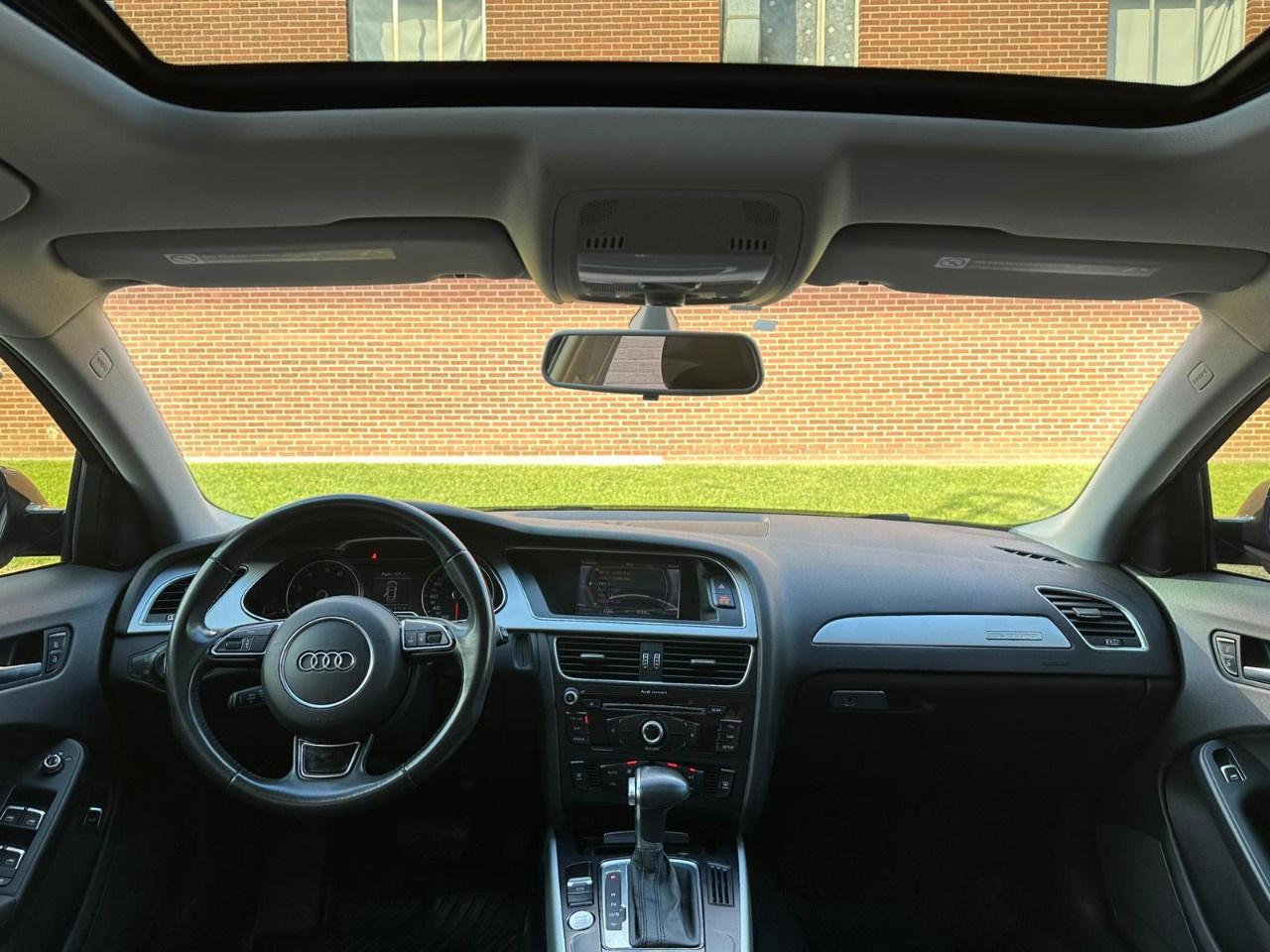 2016 Audi A4 4dr Sdn Auto Komfort plus quattro Photo