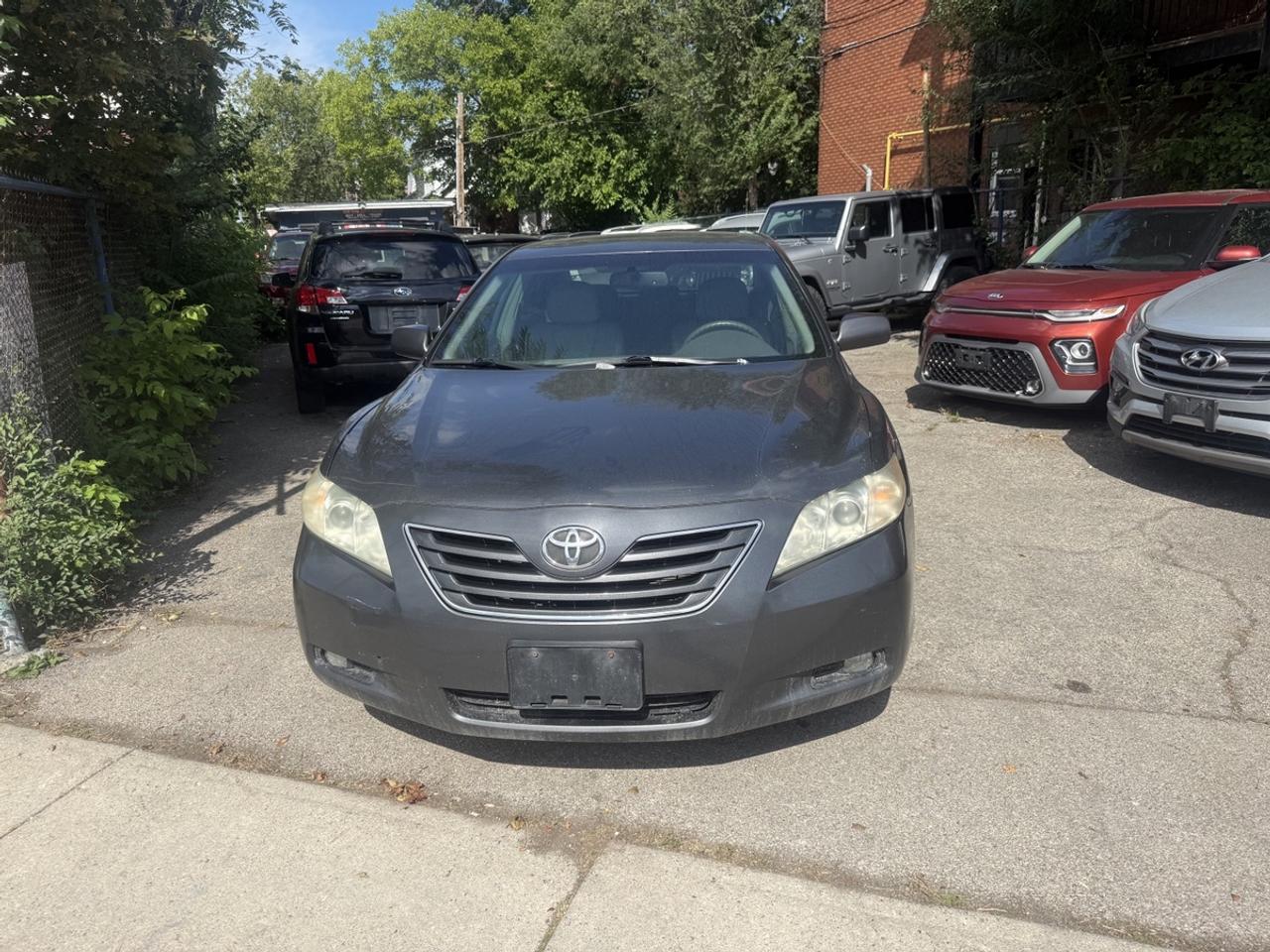 2009 Toyota Camry XLE Photo