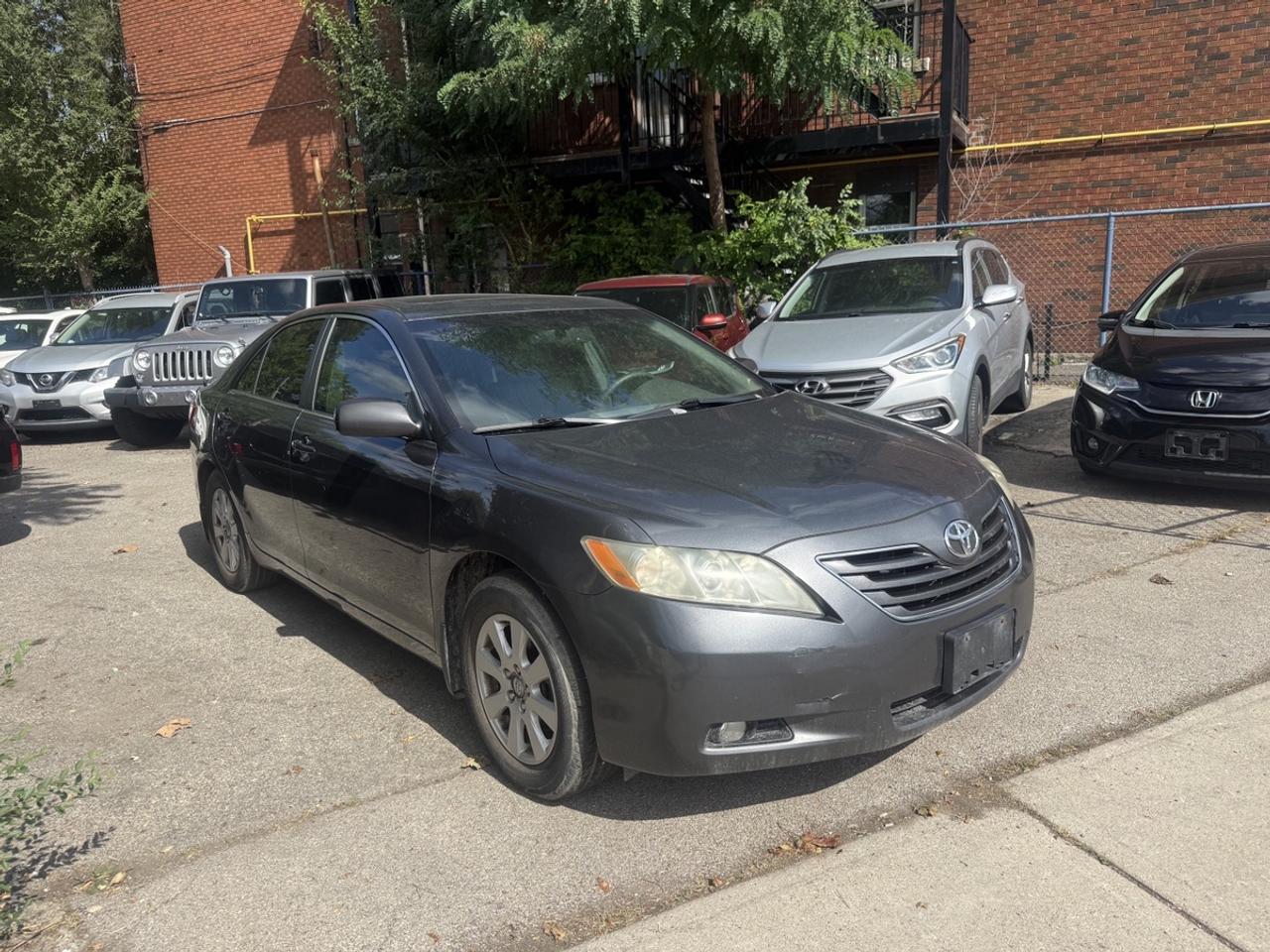 2009 Toyota Camry XLE Photo