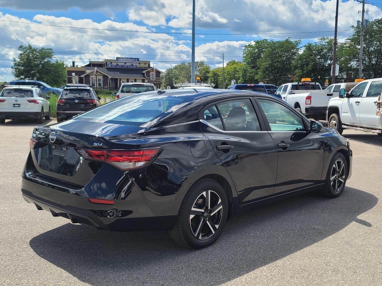 2024 Nissan Sentra SV Photo